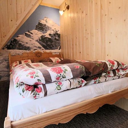 Goralski Domek Walus Zakopane - Scisle Centrum - Jedyny Domek Na Krupowkach ภายนอก รูปภาพ
