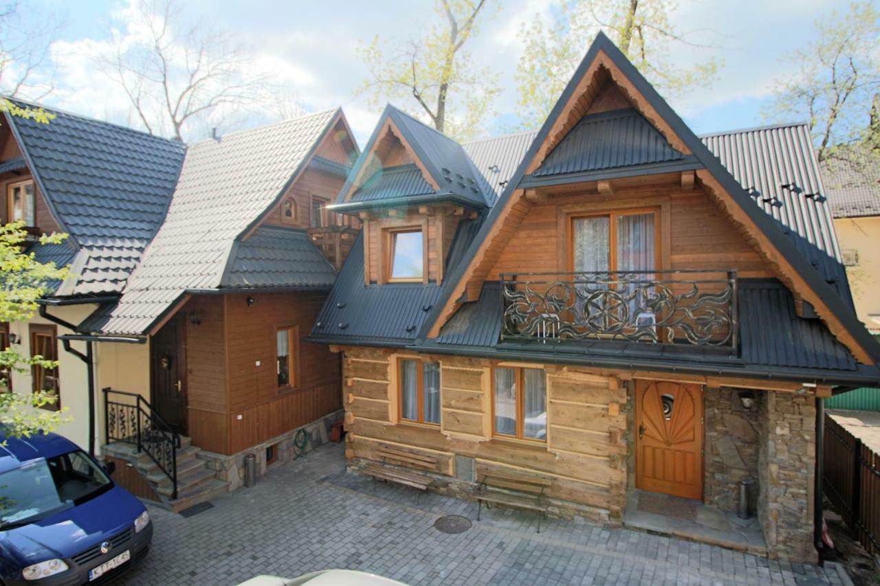 Goralski Domek Walus Zakopane - Scisle Centrum - Jedyny Domek Na Krupowkach ภายนอก รูปภาพ